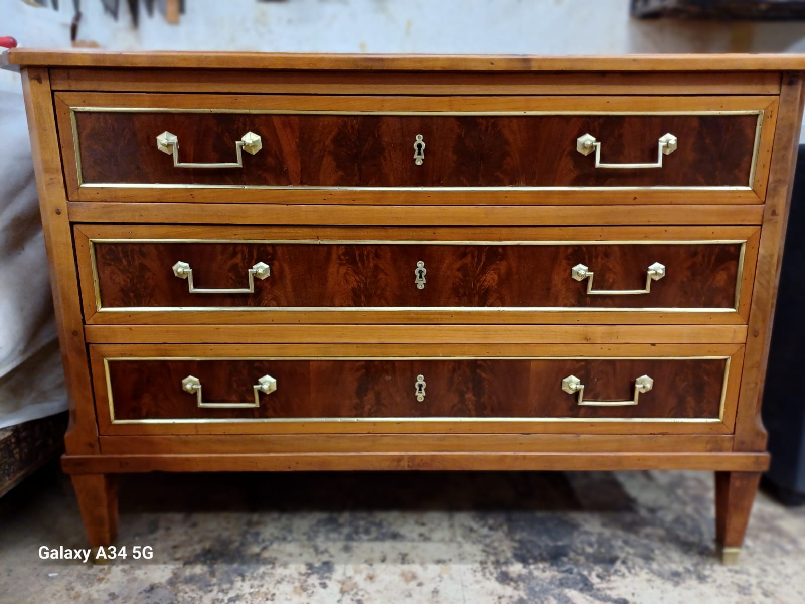 Restauration commode